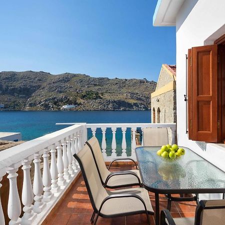 Maravelia Mare Pensionat Symi Exteriör bild