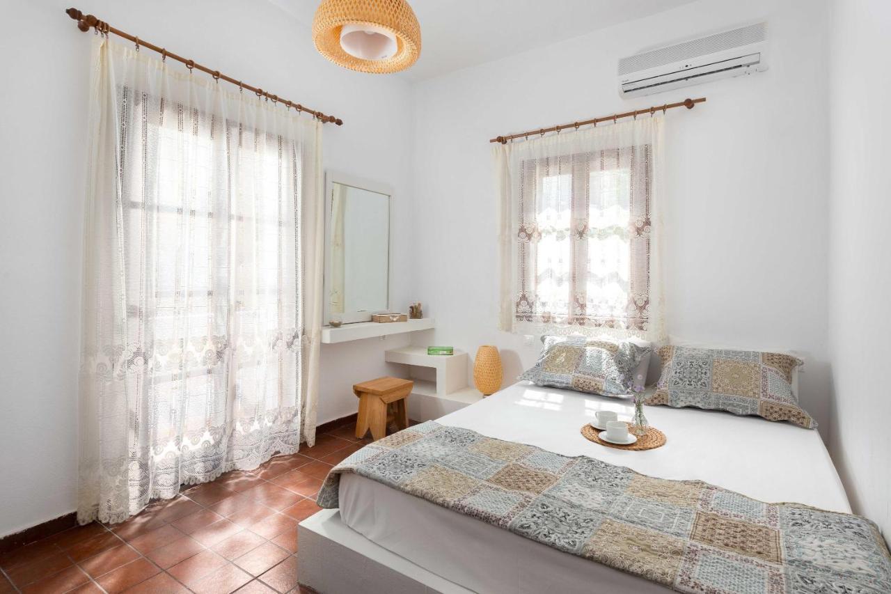Maravelia Mare Pensionat Symi Exteriör bild
