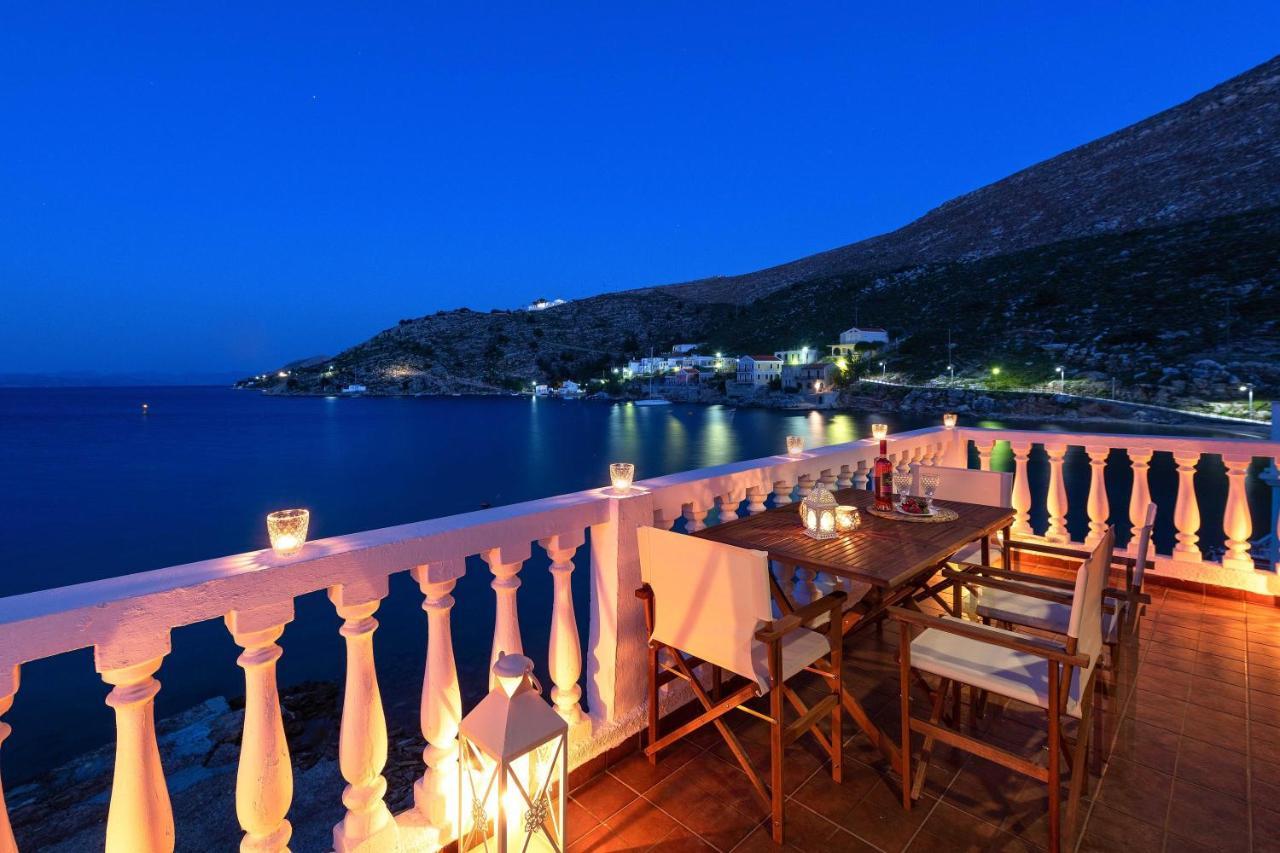 Maravelia Mare Pensionat Symi Exteriör bild